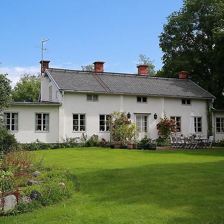 Olsbacka Gard Bed & Breakfast Falun Exterior photo
