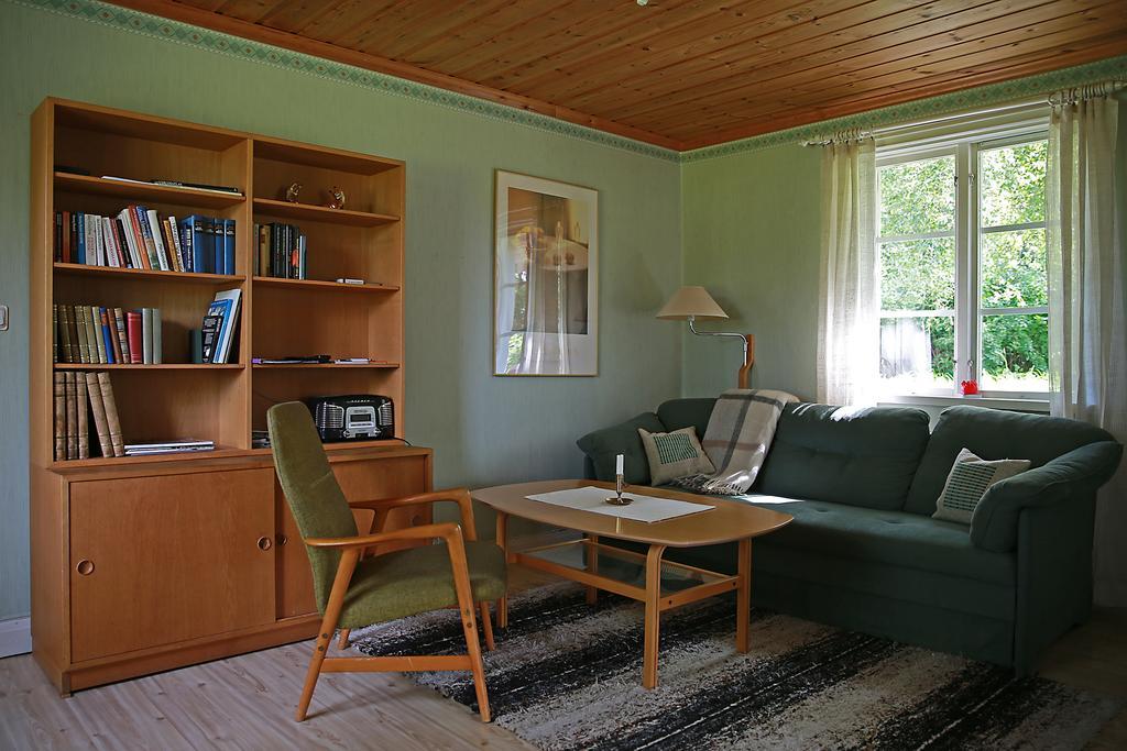 Olsbacka Gard Bed & Breakfast Falun Exterior photo