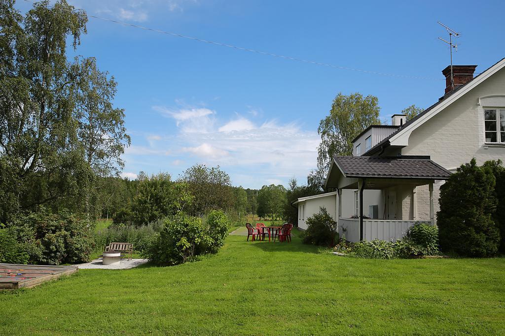 Olsbacka Gard Bed & Breakfast Falun Exterior photo
